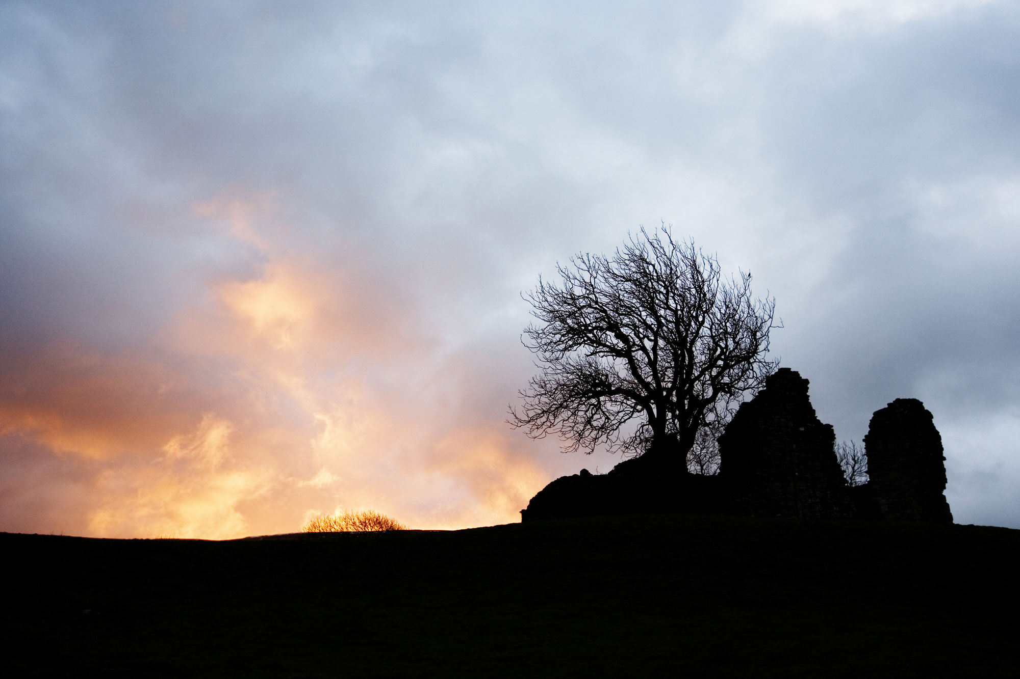 Pendragon Castle in Mallastang Dale, near to Kirkby Stephen