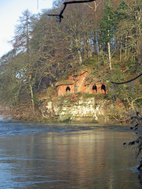 A walk to Lacey's Caves